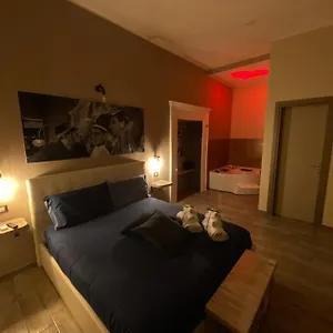 3* Alojamento de Acomodação e Pequeno-almoço Artisti Bed&dreams